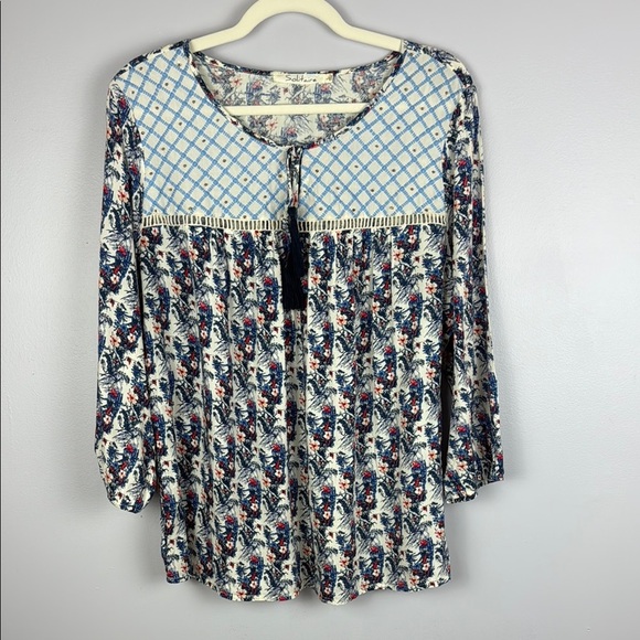 Solitaire Blue & White Floral Tie Front 3/4 Sleeve Bib Collar Blouse Size Large - Picture 2 of 11